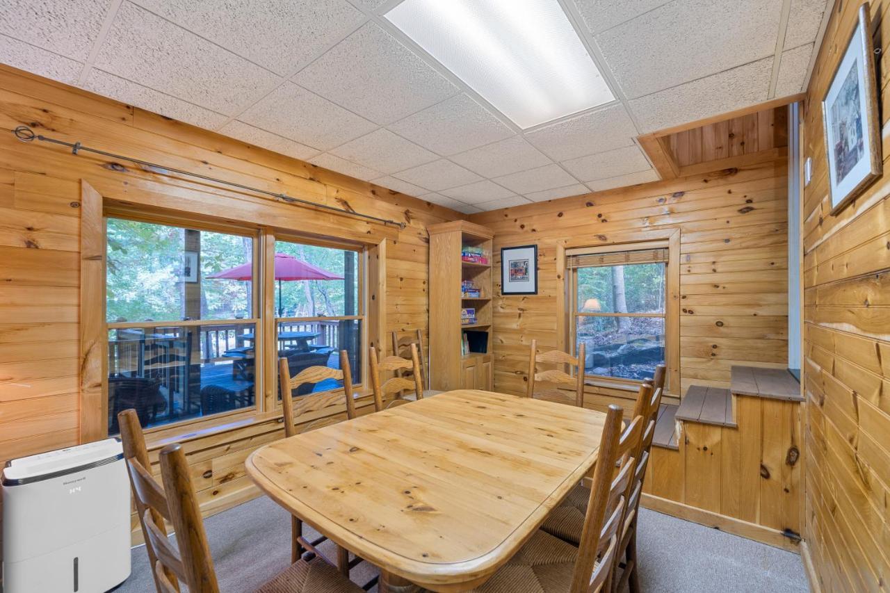 Nana's Nest * Blue Ridge